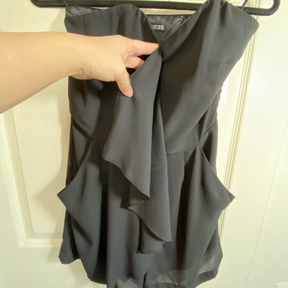 Express Ruffle Tube Romper in Black - Picture 3 of 6